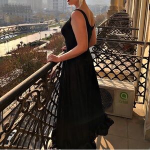 Elegant Black Evening Gown